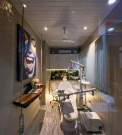 Dr. Suruchi Lahoti – Dentist